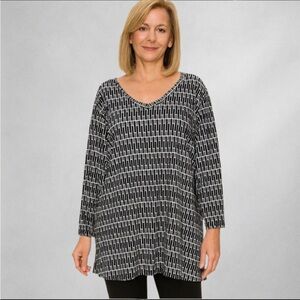 Nicole Miller 2x Womens Linen  Blouse Black White 3/4 Sleeve  New